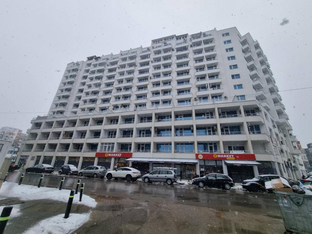 Huge Apartment With A Parking Space In The Same Building 索菲亞 外观 照片